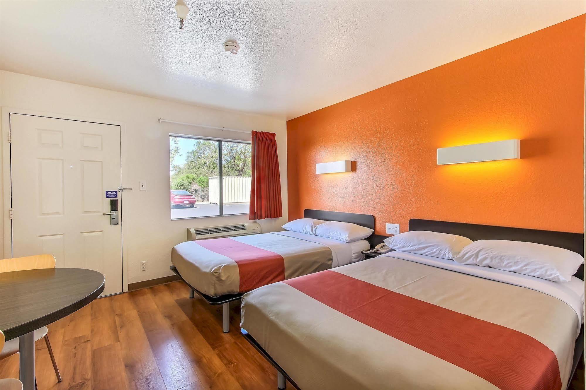 Motel 6-Watsonville, Ca - Monterey Area Zewnętrze zdjęcie